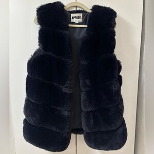 Apparis Faux Fur Vest